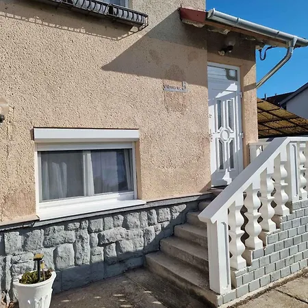 With Pool In 51304 Apartman *