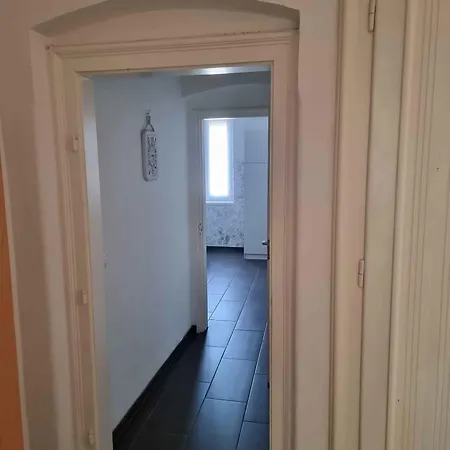 With Pool In 51304 Apartman *