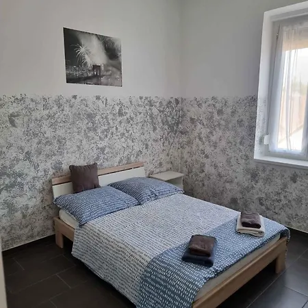 With Pool In 51304 *