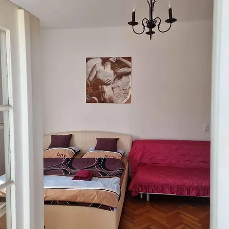 With Pool In 51304 *