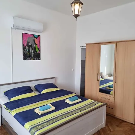 Apartman With Pool In 51304 *