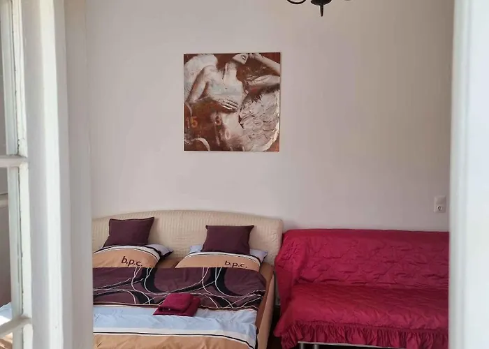 With Pool In 51304 *